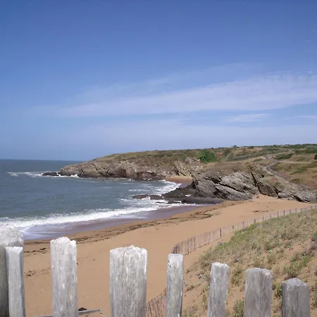 Hébergement de vacances Maison Proche Golf Et Piscine à *