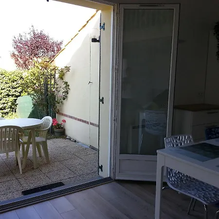 بيت للعطل Maison Proche Golf Et Piscine A بورنيك