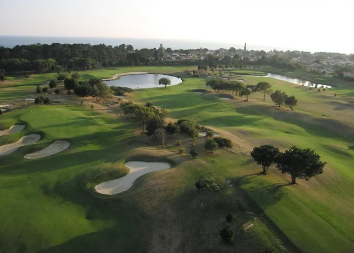 Maison Proche Golf Et Piscine à Pornic